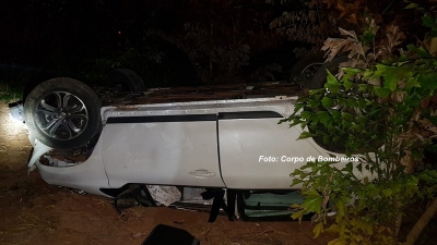 Médico acusado de dirigir embriagado provoca confusão e acidente em Marília