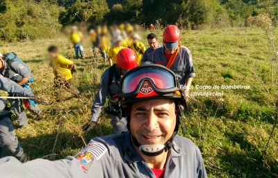 Bombeiros localizam grupo de escoteiros que estaria perdido em mata