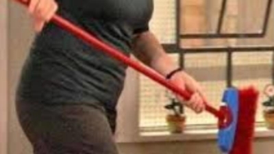 Após reclamar de som alto, homem é agredido com cabo de vassoura por vizinha