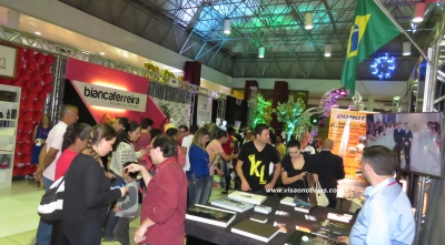 Feiras Toda Noiva e Todo Formando prosseguem hoje com muitas atrações artísticas