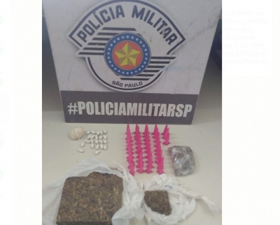 Homem é preso pela PM por tráfico de drogas