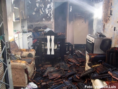 Incêndio destrói casa na região