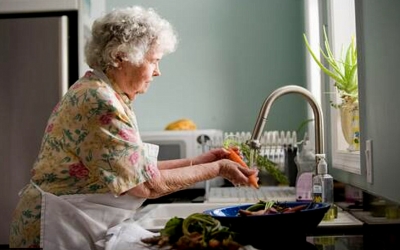 Fiocruz abre inscrições para o curso de prevenção a idosos na pandemia