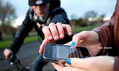 Mulher reage a assalto e acaba agredida por criminoso