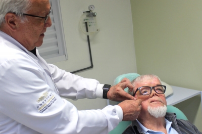 Paciente do Amaral Carvalho recebe prótese com molde 3D