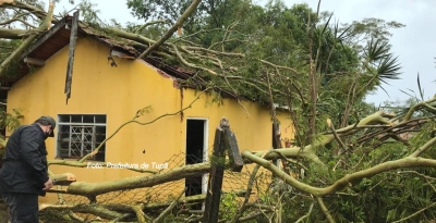 Distrito de Tupã foi um dos mais atingidos por temporal