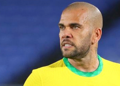Defesa do jogador Daniel Alves faz nova exigência para exame psicológico da vítima