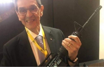 Roberto Jefferson diz à PF que deu 50 tiros de fuzil, mas 