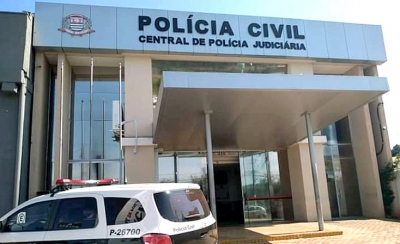 Homem é morto a tiros e suspeito é encontrado baleado dentro de lago