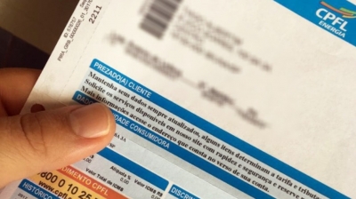 Conta de luz deve ficar 8% mais cara até agosto com novo valor da bandeira tarifária