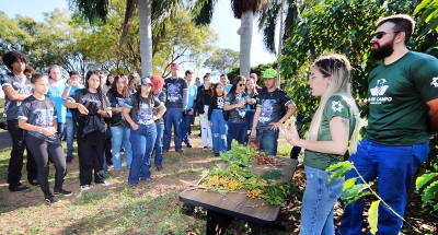 Cursos de Ciências Agrárias da Unimar recebem alunos das escolas técnicas agrícolas da região
