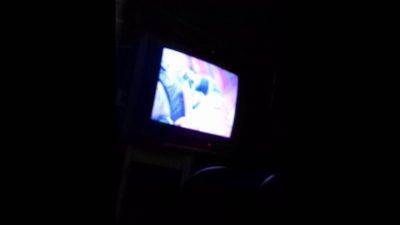 Aborrecido com som da TV, homem mata companheira 