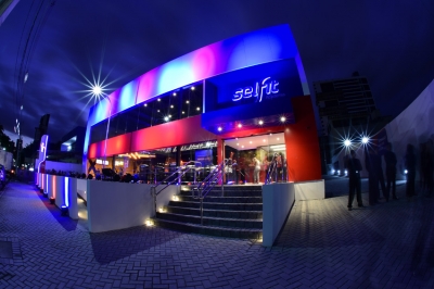 Rede de academias Selfit inaugura unidade no Marília Shopping