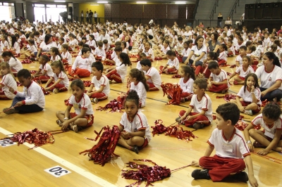 Alunos da rede municipal iniciam ensaios para formatura