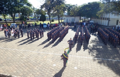 PM realiza formatura de novos soldados em Marília