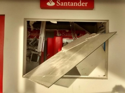 Quadrilha explode caixas eletrônicos na região