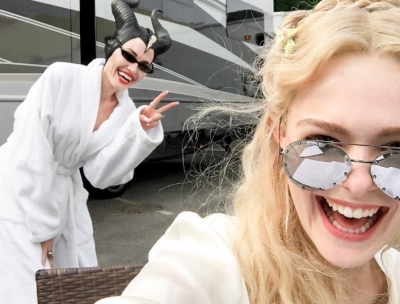 Angelina Jolie e Elle Fanning se reúnem na gravação de 