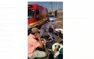 Motociclista atropela idoso e foge