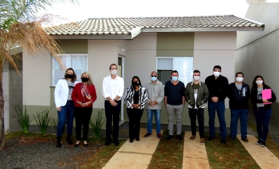 Residencial dos Ipês em Pompeia é sucesso e Menin inaugura casa decorada