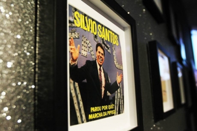 Visite a exposição sobre a vida de Silvio Santos