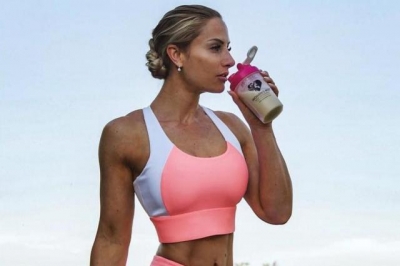 Blogueira morre com explosão de tubo de chantilly