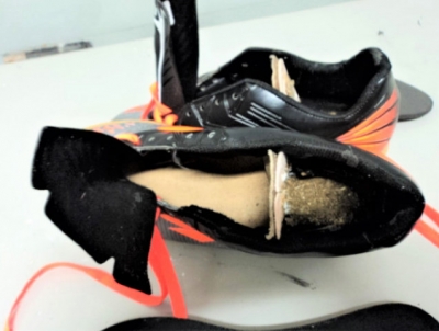 Maconha é apreendida em par de tênis na penitenciária da região