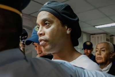 Ronaldinho Gaúcho: 4 meses preso sem perspectiva de voltar ao Brasil