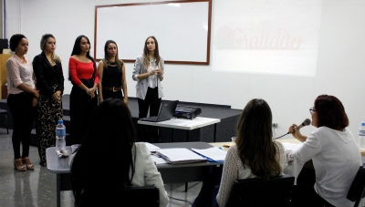 Acadêmicos do curso de Nutrição apresentam pesquisas em mais um evento científico
