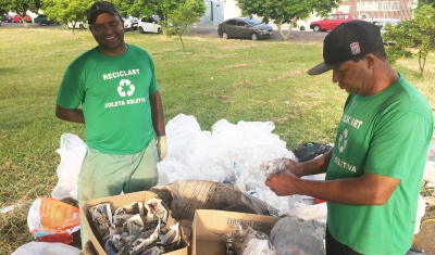 CIDADANIA: Coletor de lixo dá exemplo com iniciativa bem sucedida de coleta seletiva