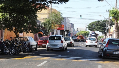 Emdurb anuncia retirada de lombadas em vias públicas de Marília
