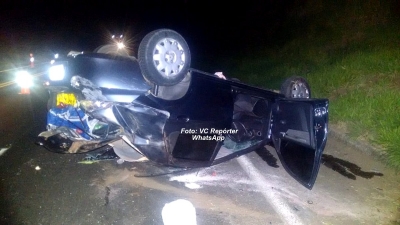 Mãe salva criança de um ano em acidente. Mesmo sem cadeirinha, ela não ficou ferida