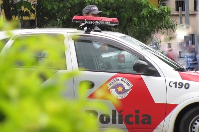 Jovem é roubado após sair de banco na zona sul