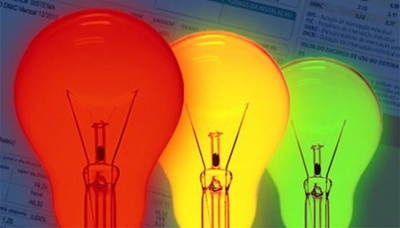 Contas de luz continuarão com bandeira vermelha em maio