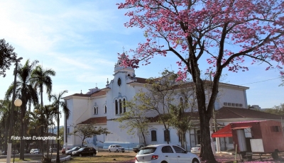 Padre envolvido em 