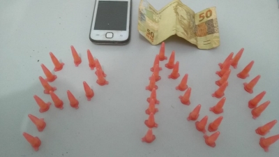 Homem é preso acusado de vender crack na zona sul