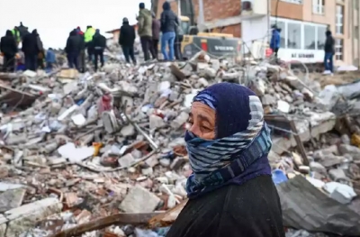 Buscas por sobreviventes na Turquia e Síria entram na reta final; mortos passam de 37 mil