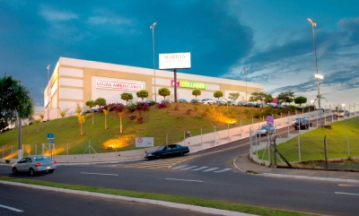 Marília Shopping completa 15 anos com festa 