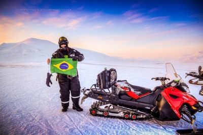 Conheça o brasileiro caçador de Aurora Boreal