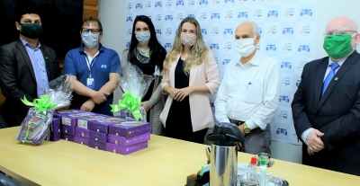 ACIM faz doação de 18 tablets ao HC/Famema