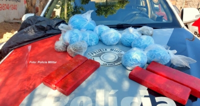 Polícia Militar apreende grande quantidade de drogas na Vila Barros