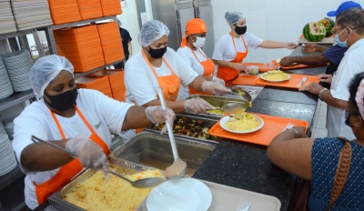 Bom Prato promove almoço especial em comemoração à Pascoa