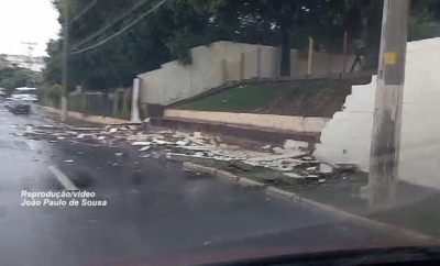 Chuva forte em Marília volta a causar estragos e acidentes