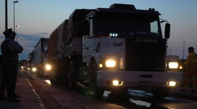 "Acorda Motorista" atende caminhoneiros na madrugada em Marília