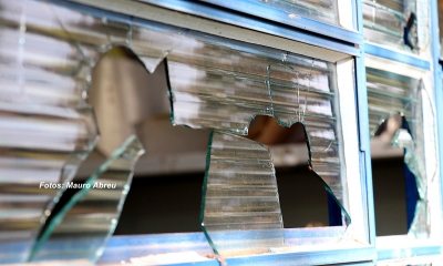  Após ataques, unidade de saúde volta a funcionar em Marília. Polícia investiga