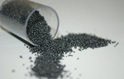 Crianças comem veneno de rato em escola 