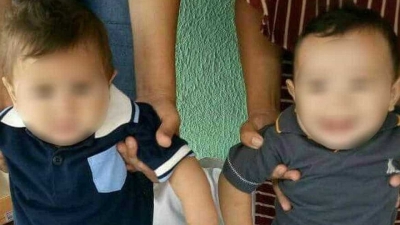 Famílias de bebês trocados na maternidade sofrem com 