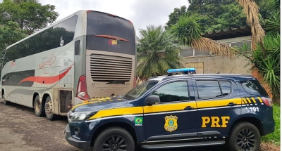 Em menos de 24 horas, PRF apreende 49 ônibus transportando manifestantes