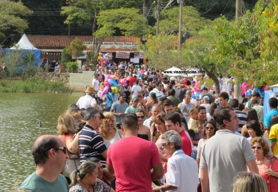 Público da Festa da Cerejeira terá serviços gratuitos e orientações sobre prescrição farmacêutica