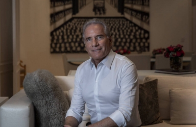 Roberto Justus descobre câncer na bexiga e passa por cirurgia