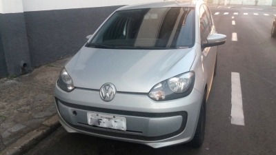 Comerciante de Marília compra carro, não paga e ainda leva 15 multas